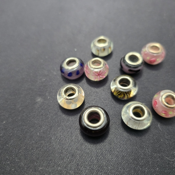 Colorful Glass Bead Set - Picture 3 of 3